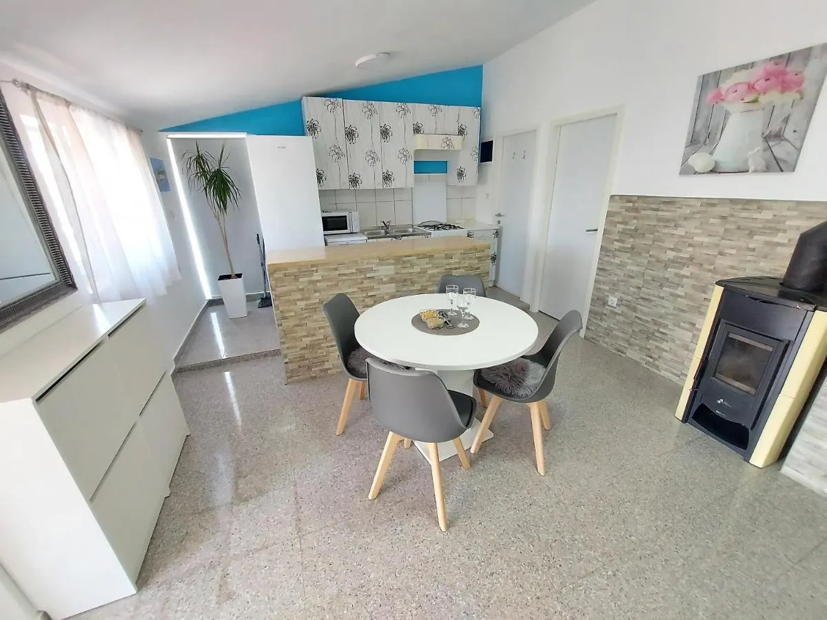 Apartman Ana Stinjan