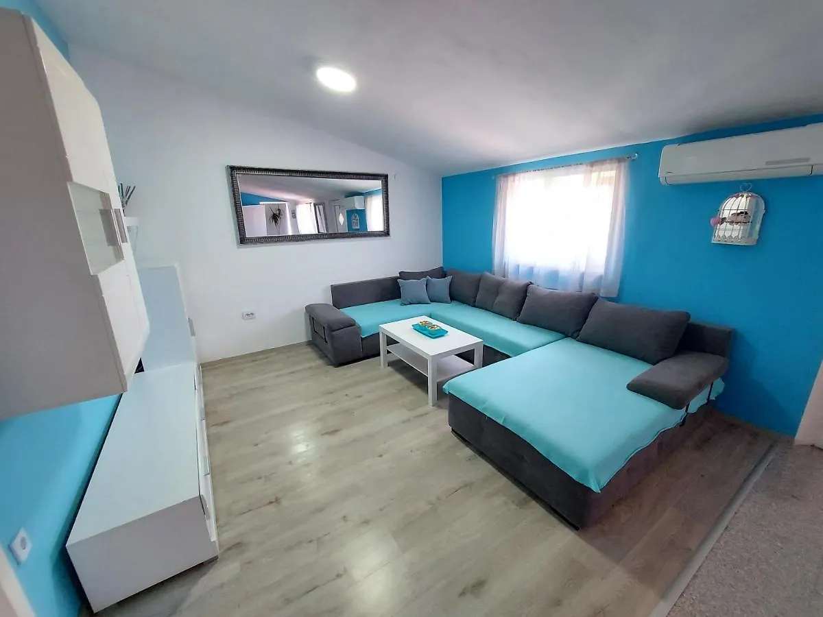 Apartman Ana Stinjan Apartment