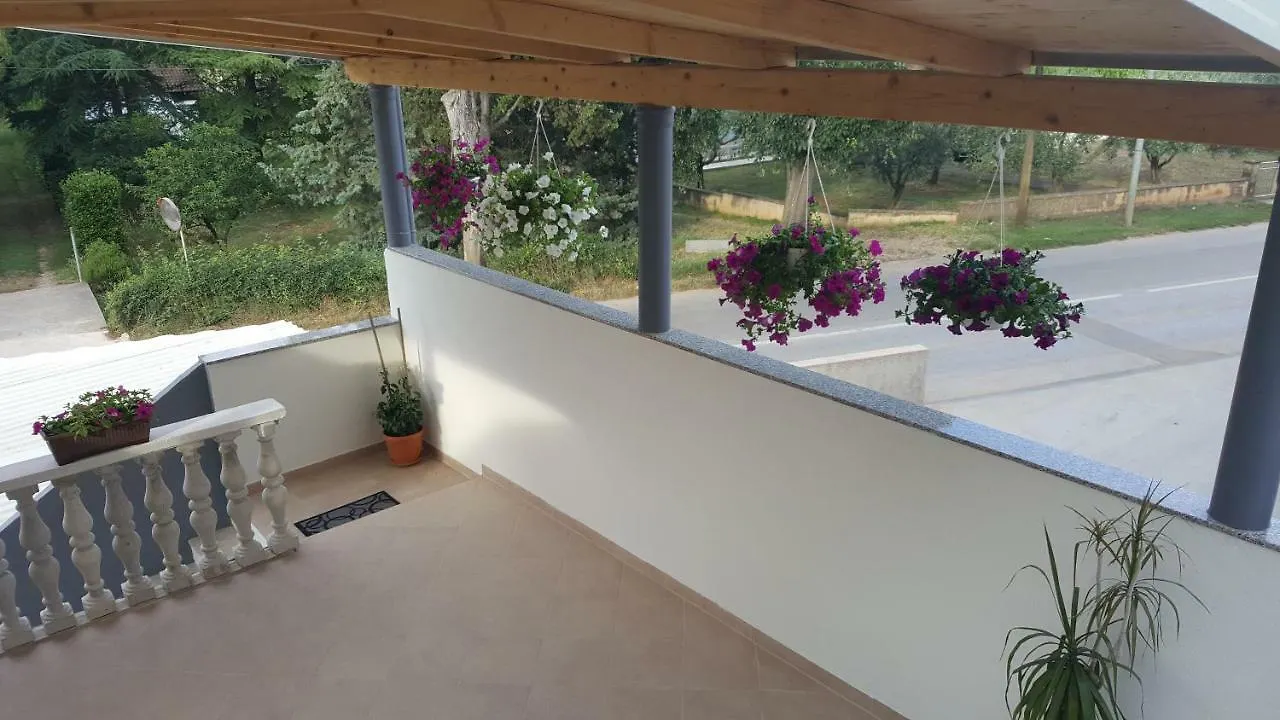 Apartment Apartman Ana Stinjan