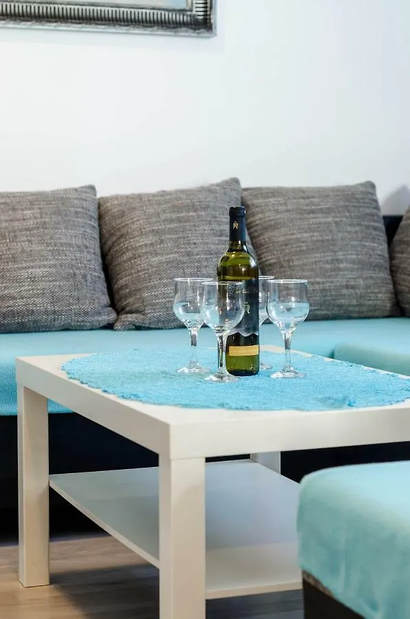 Apartman Ana Stinjan 0*,